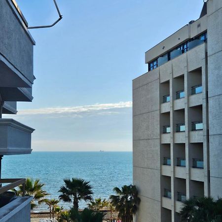 Apartamento Sea View Apartament. Luxury Area In Durres Beach. Exterior foto
