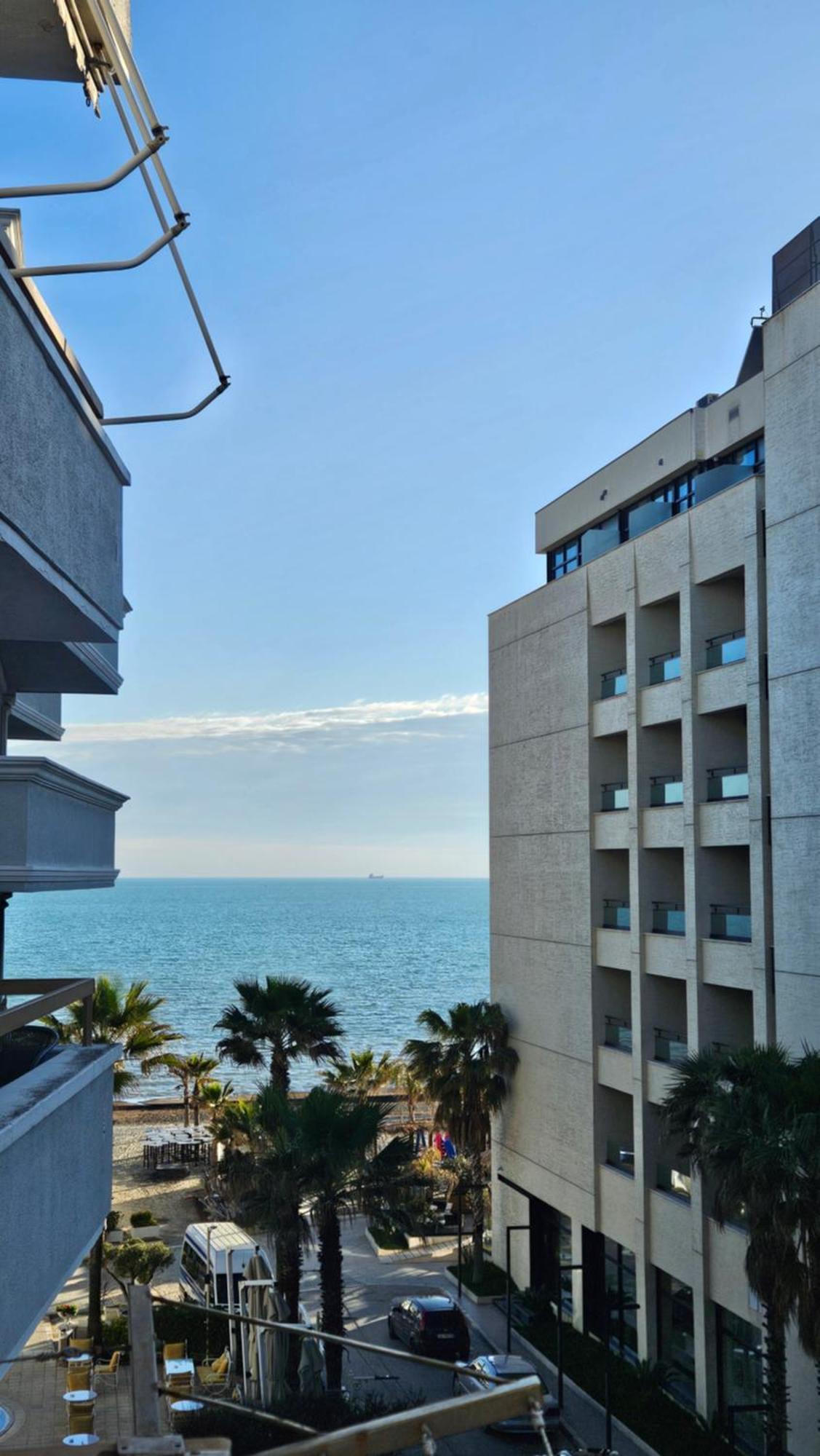 Apartamento Sea View Apartament. Luxury Area In Durres Beach. Exterior foto