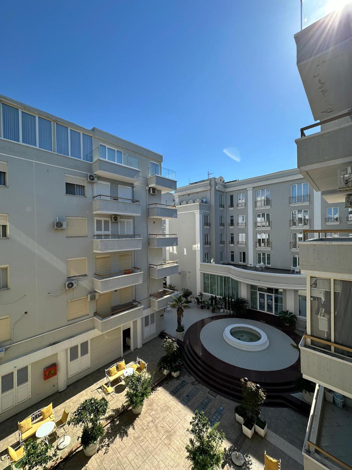 Apartamento Sea View Apartament. Luxury Area In Durres Beach. Exterior foto
