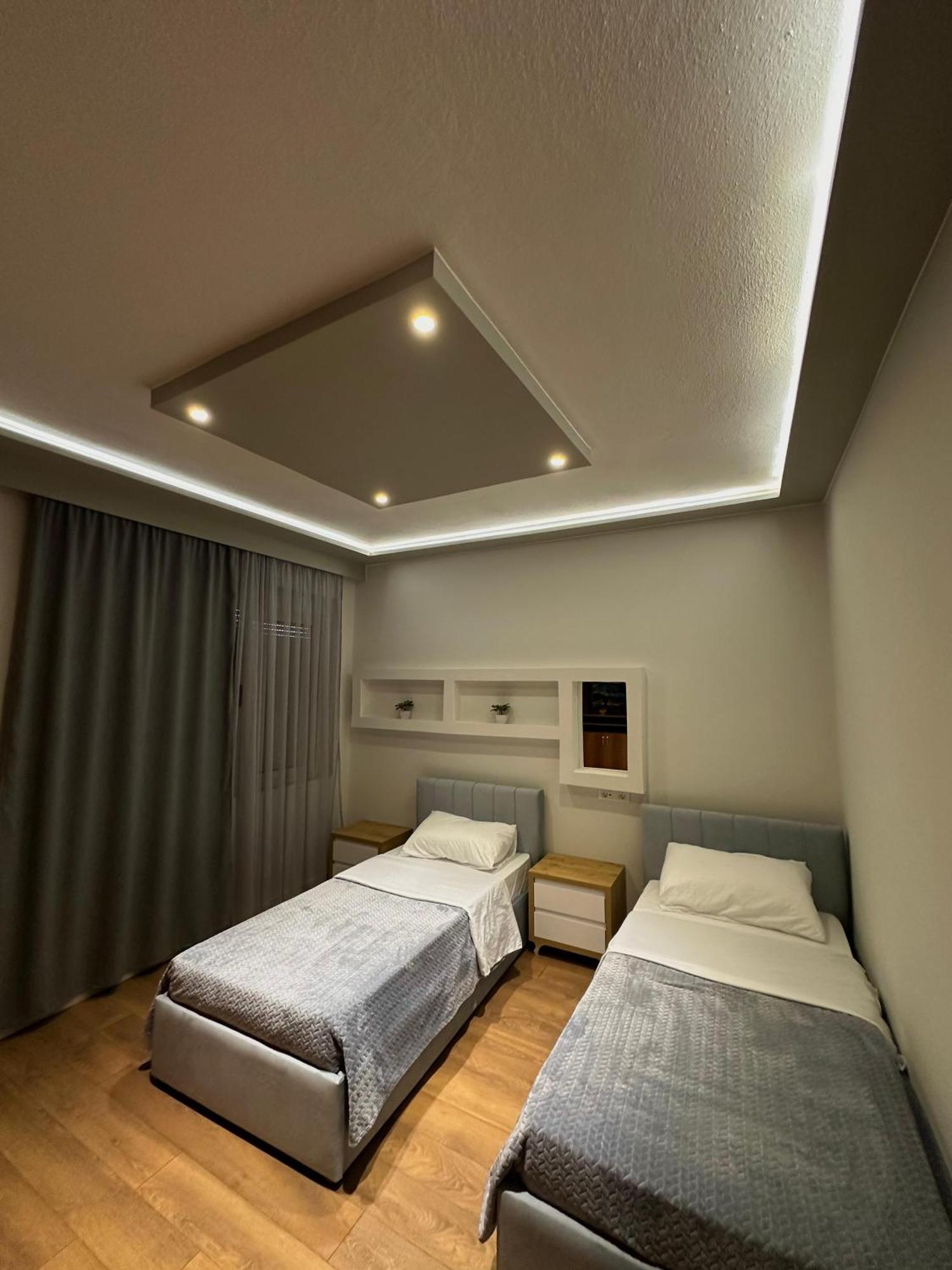 Apartamento Sea View Apartament. Luxury Area In Durres Beach. Exterior foto